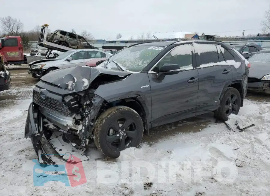 JTMEWRFV7LJ038643 Photo# 1