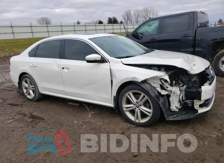 1VWBN7A3XEC106910 Photo# 4