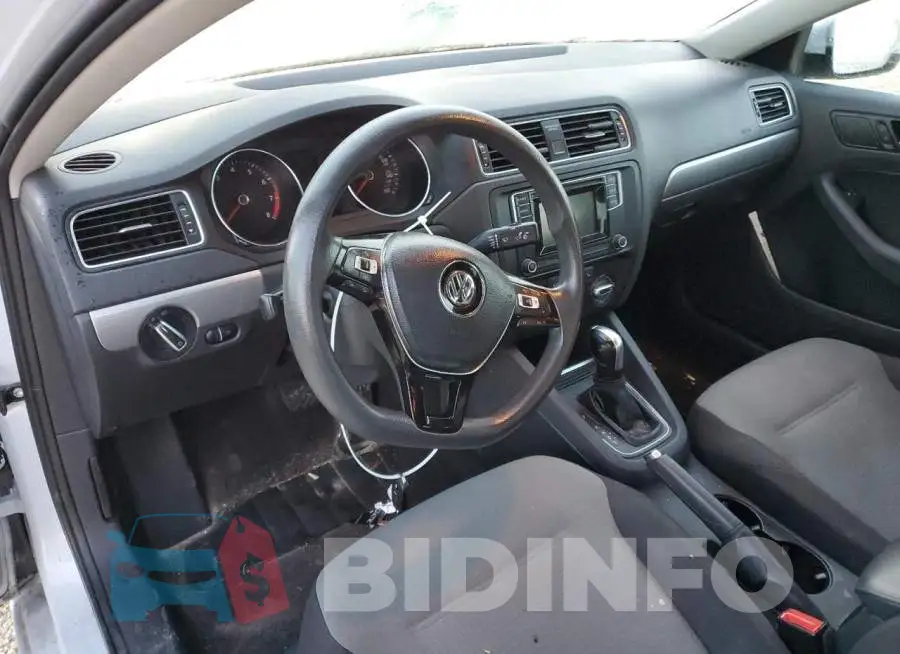 3VW2B7AJ4HM253234 Photo# 8