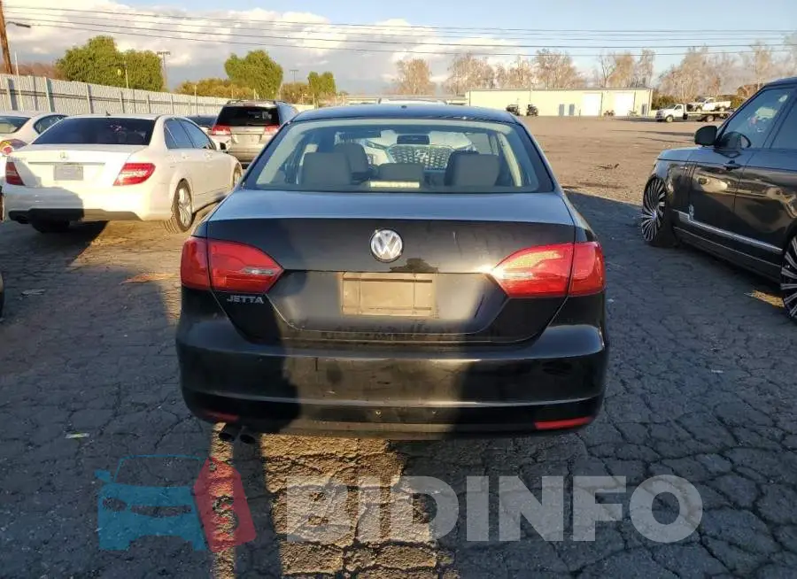 3VW2K7AJ1EM376775 Photo# 6