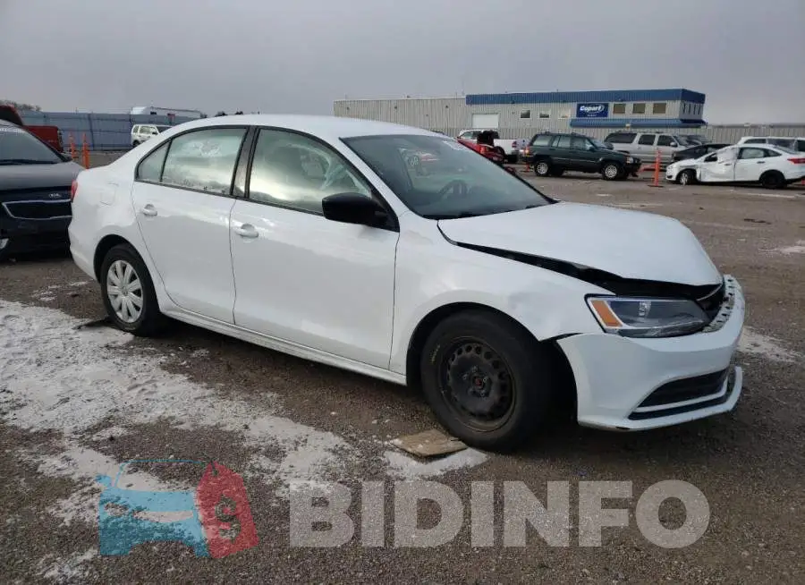 3VW2K7AJ2FM404553 Photo# 4