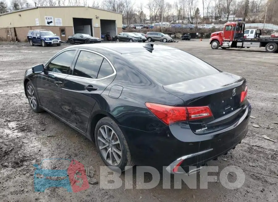19UUB3F37KA003264 Photo# 2