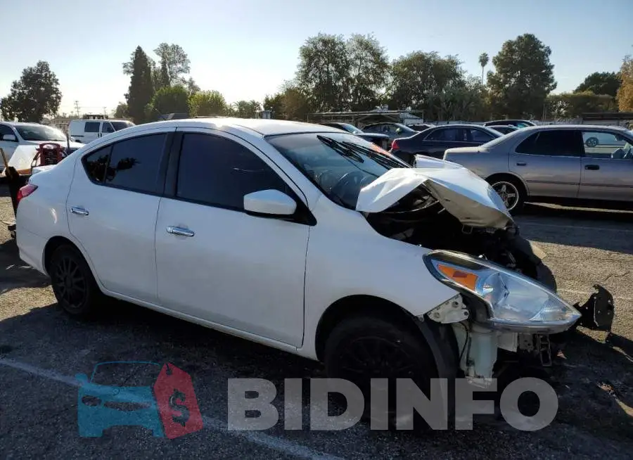 3N1CN7AP1HL807471 Photo# 4