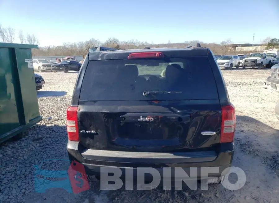 1C4NJRFB8ED816695 Photo# 6