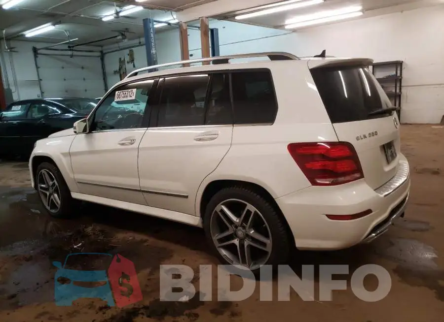 WDCGG8JB7FG414184 Photo# 2