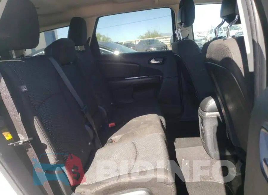 3C4PDCAB5GT246432 Photo# 6
