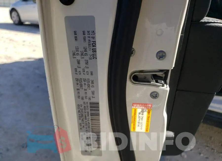 3C4PDCAB8JT448172 Photo# 14