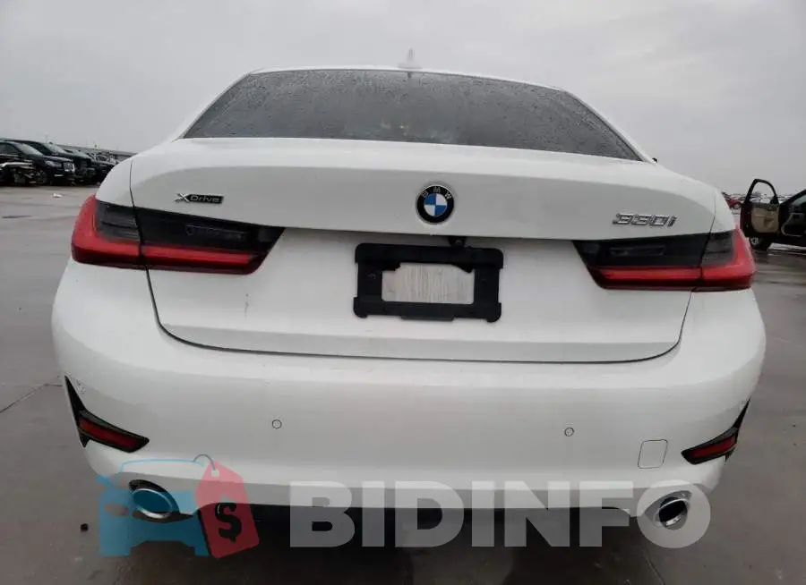 3MW5R7J09L8B22883 Photo# 6