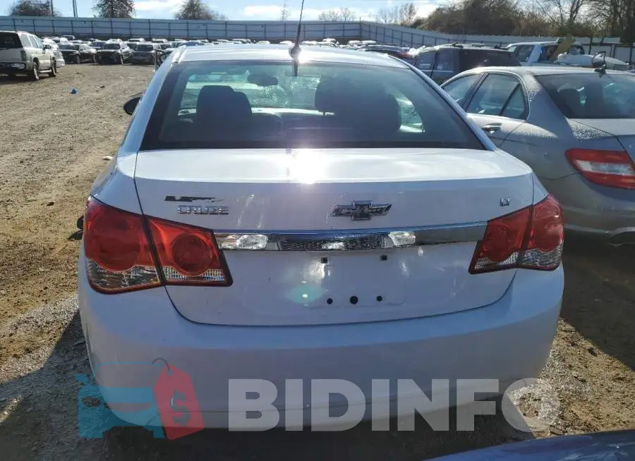 1G1PC5SB1E7362587 Photo# 6