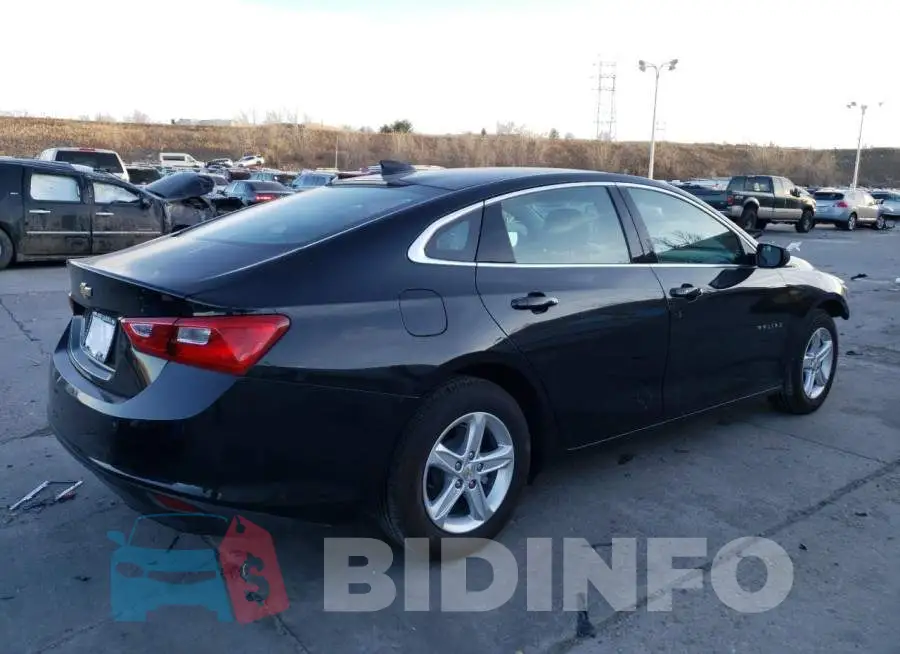 1G1ZB5ST6NF188025 Photo# 3