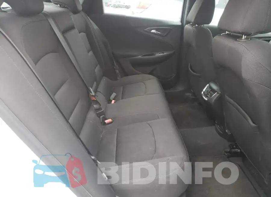 1G1ZD5ST5JF251894 Photo# 10
