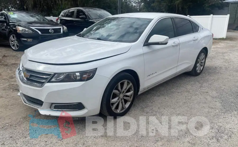 2G1115SL3F9205681 Photo# 2