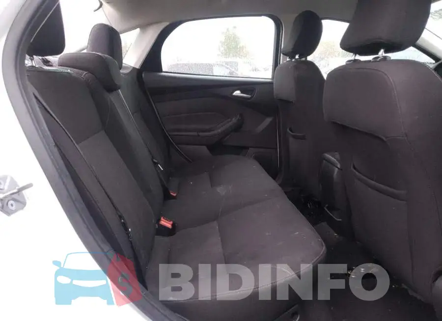 1FADP3F26GL329310 Photo# 6