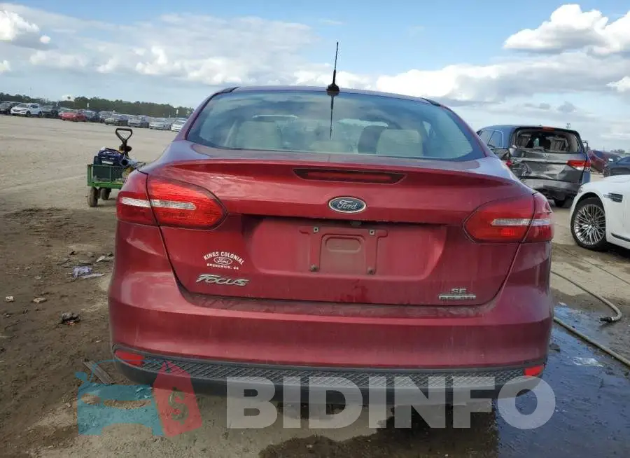 1FADP3F26GL385764 Photo# 6