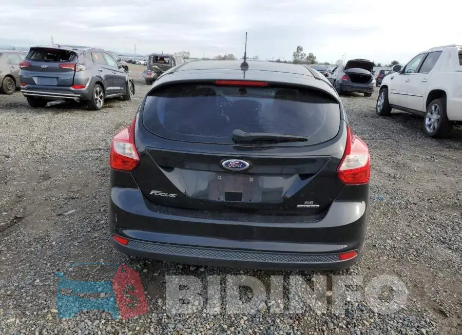1FADP3K28EL302788 Photo# 6