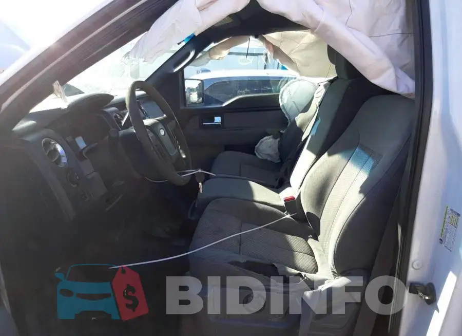 1FTNF1CF7EKD16484 Photo# 7