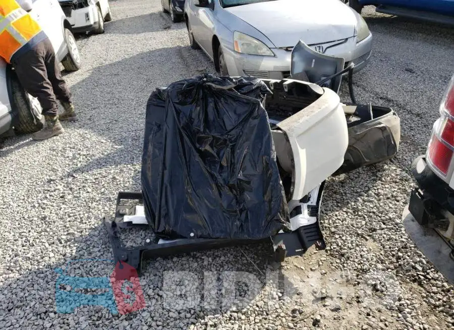 2FMGK5C87JBA16120 Photo# 12