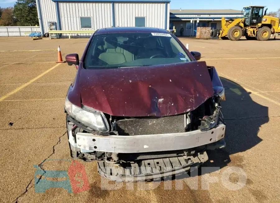 19XFB2F83FE010633 Photo# 5
