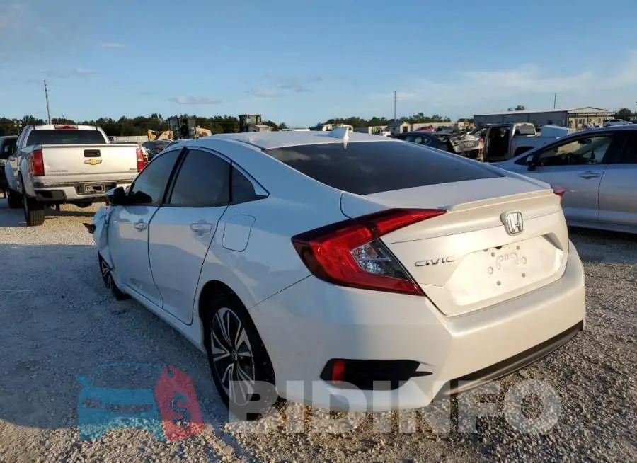 19XFC1F30JE004177 Photo# 2