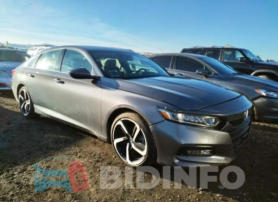 1HGCV2F32KA006618 Photo# 4