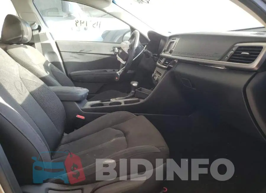 5XXGT4L13GG041796 Photo# 5