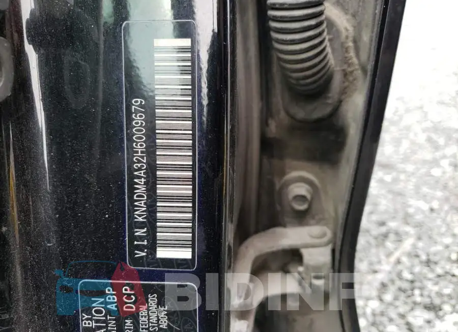 KNADM4A32H6009679 Photo# 12