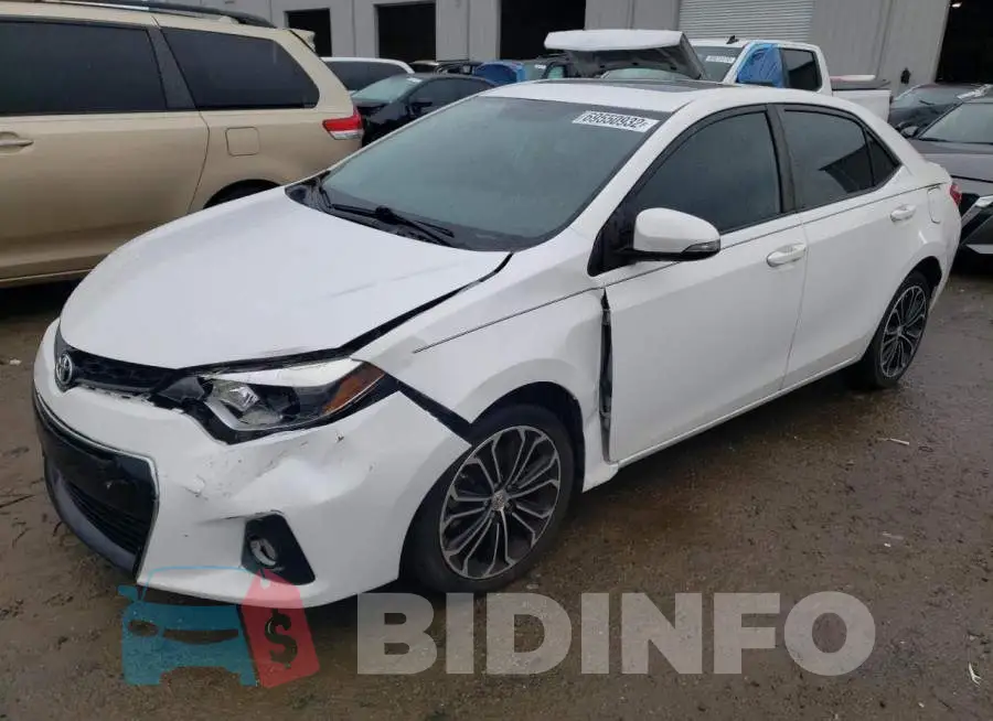 2T1BURHE4FC283566 Photo# 1