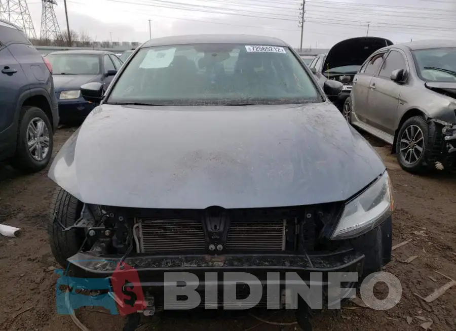 3VW2B7AJ8HM348430 Photo# 5