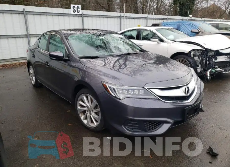 19UDE2F70JA003853 Photo# 4