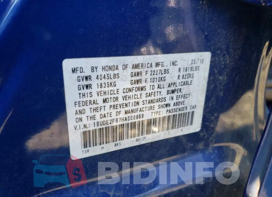 19UDE2F87HA000869 Photo# 10