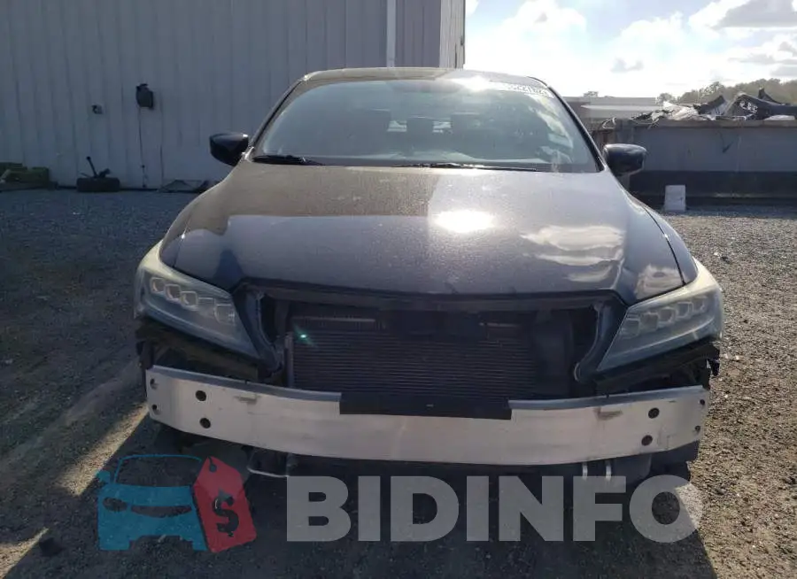 19UDE2F87HA008681 Photo# 5