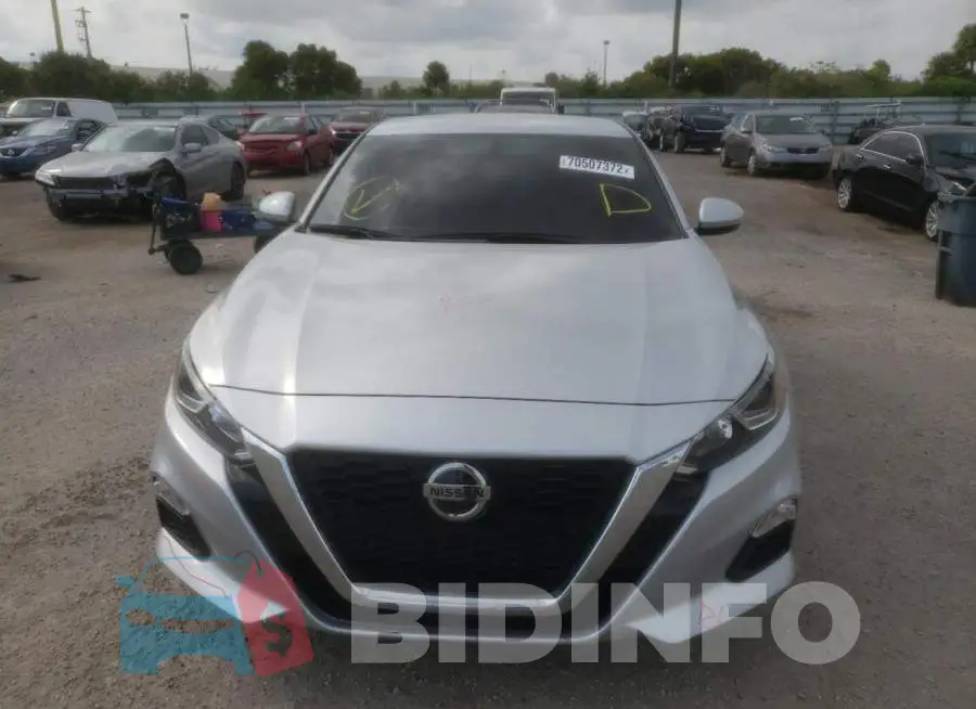 1N4BL4BV3LC133568 Photo# 5