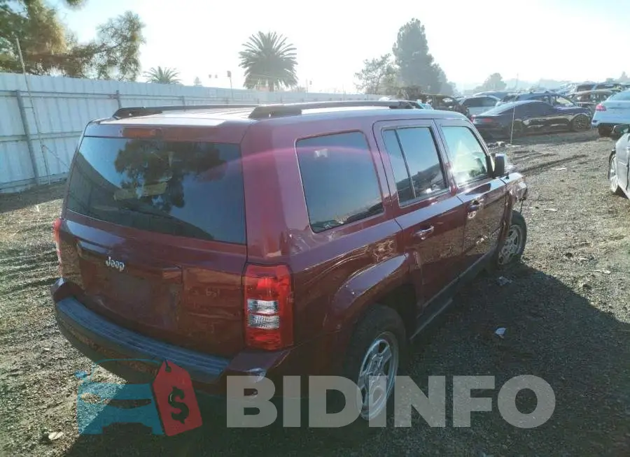 1C4NJPBAXFD280478 Photo# 3
