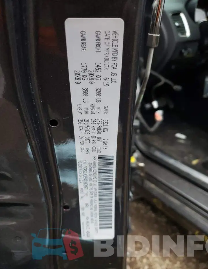1C4SDJCT9KC812097 Photo# 12