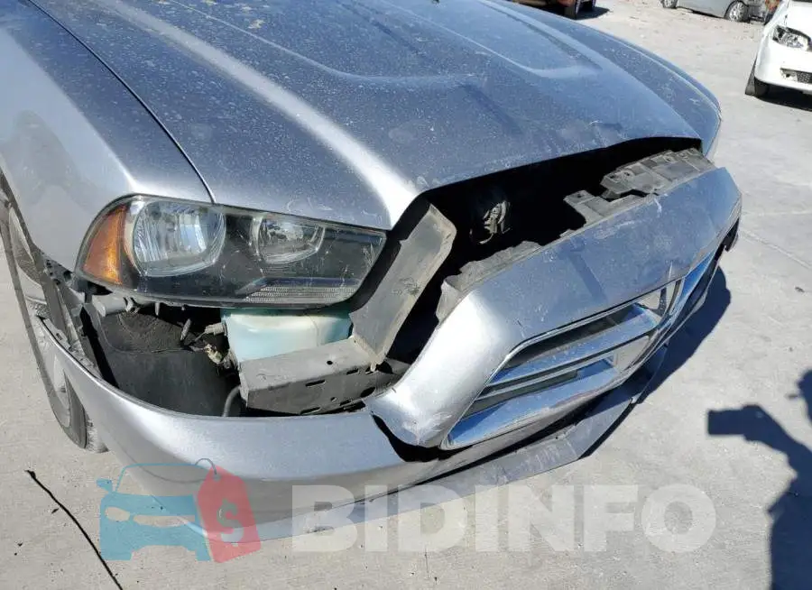 2C3CDXBG4EH168963 Photo# 9