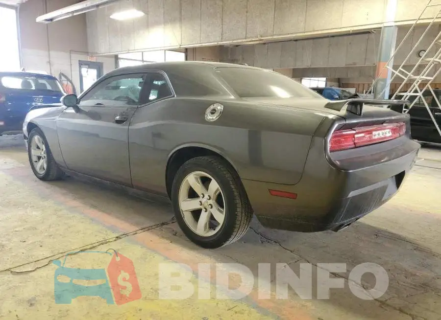 2C3CDYAG7EH111017 Photo# 2