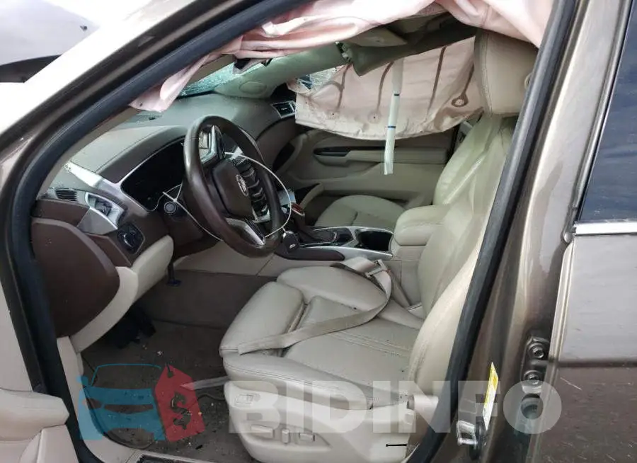 3GYFNBE38GS504125 Photo# 7