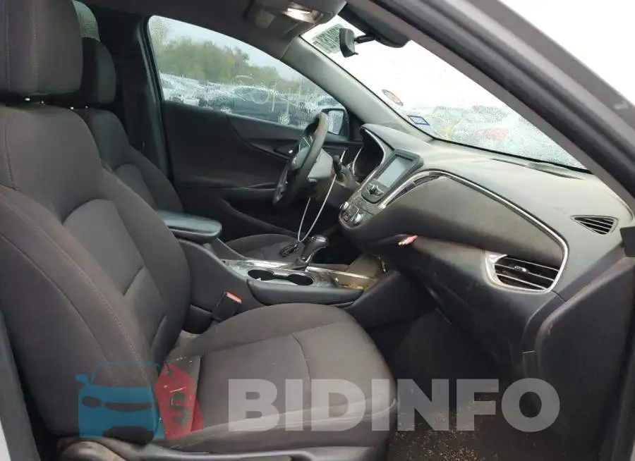 1G1ZD5ST4JF139863 Photo# 5