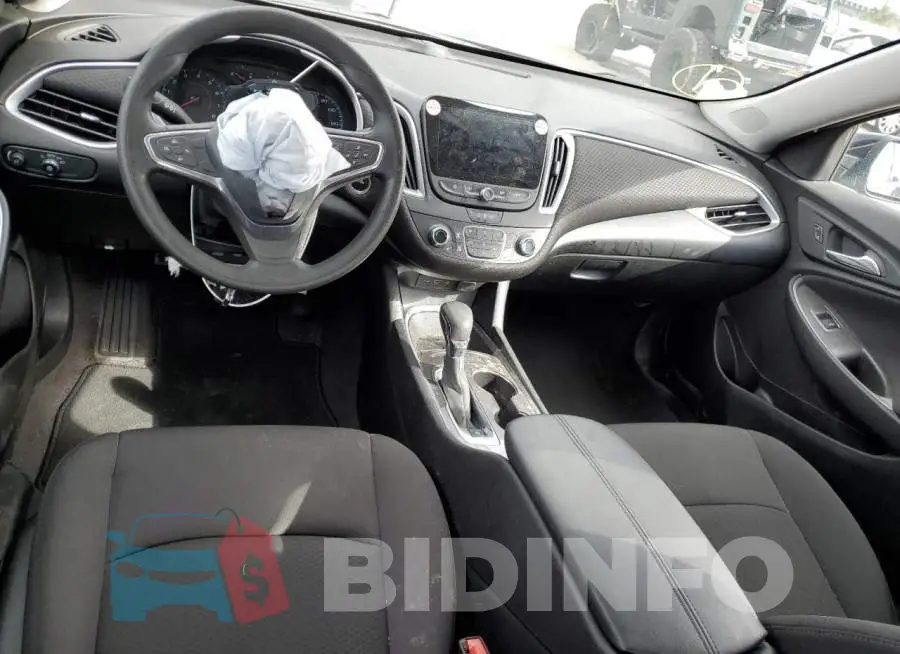 1G1ZD5ST4NF127752 Photo# 8