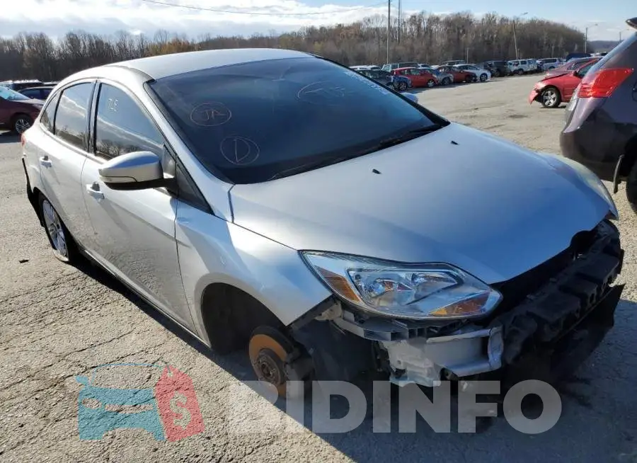 1FADP3F20EL405097 Photo# 4