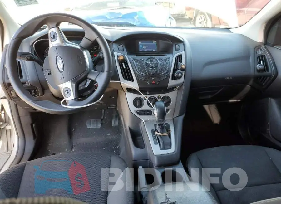 1FADP3F20EL405097 Photo# 8