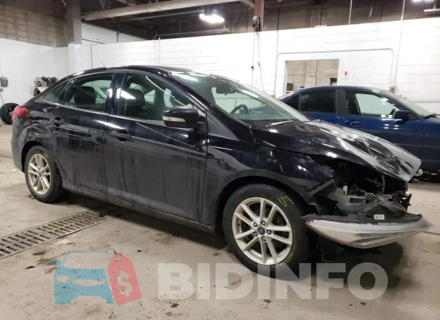 1FADP3F22JL204912 Photo# 4