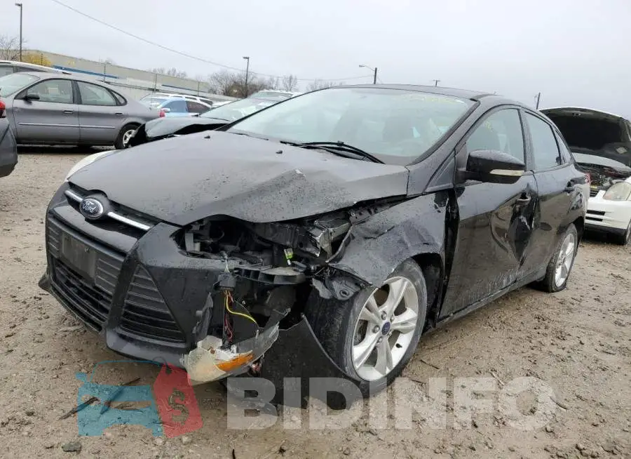 1FADP3F23EL347177 Photo# 1