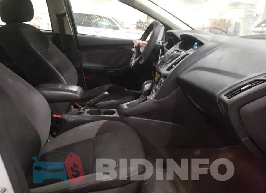 1FADP3F25EL437706 Photo# 5