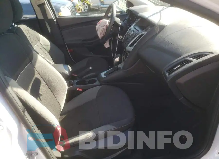 1FADP3F29EL456842 Photo# 5