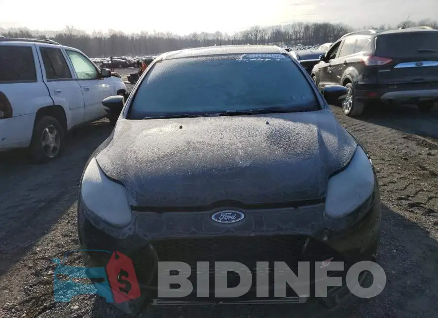 1FADP3L93EL102400 Photo# 5