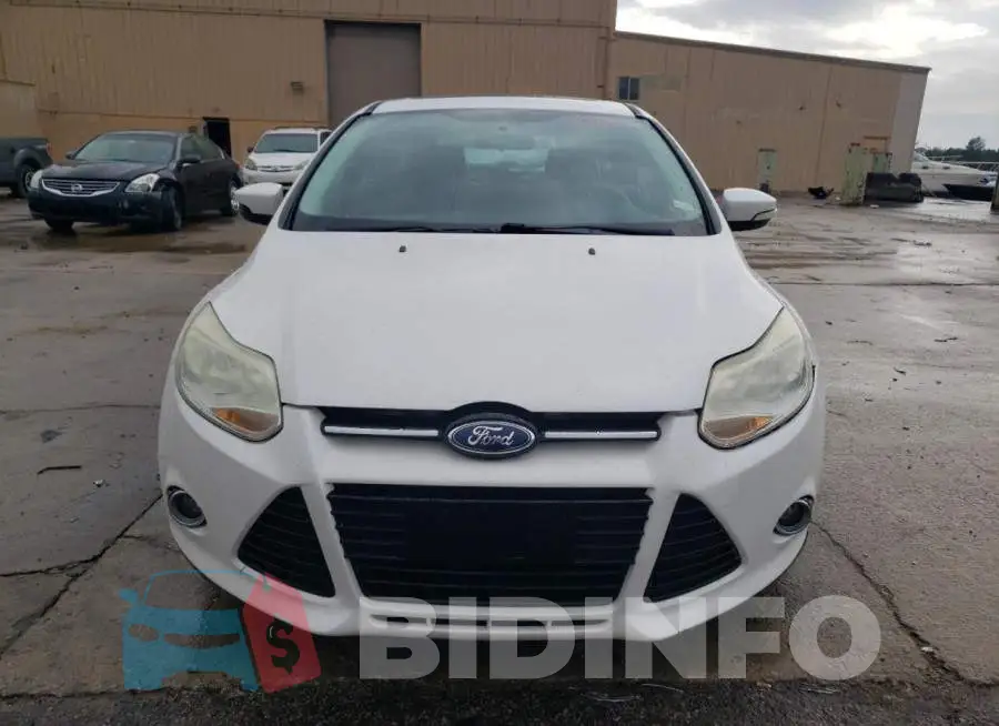 1FADP3N26EL114282 Photo# 5