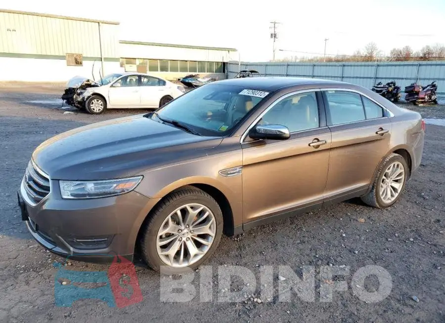 1FAHP2F88FG110890 Photo# 1