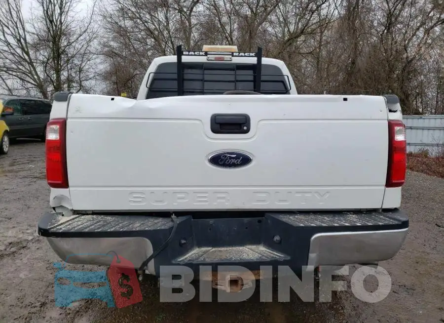 1FT8X3BT9GEA86882 Photo# 6