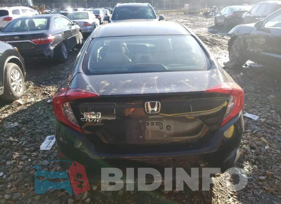 19XFC2F50GE218067 Photo# 6